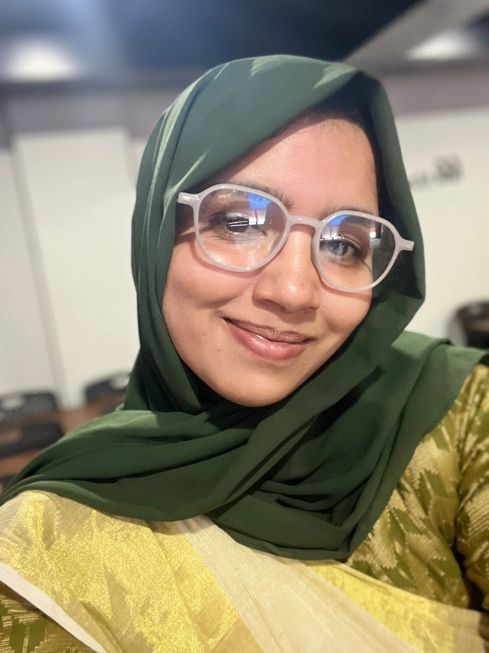 review writen by content writer for freelance digital marketing analyst in bangalore